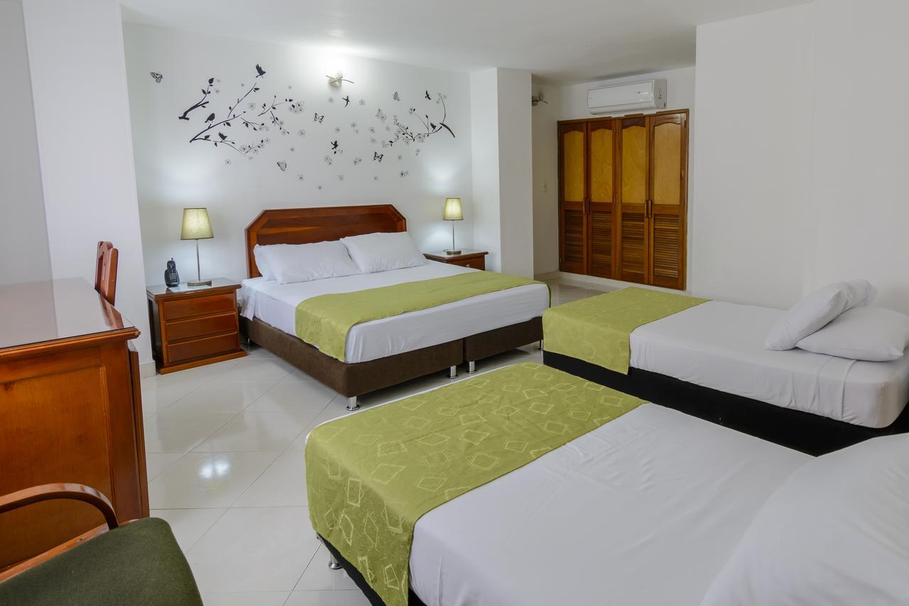 Hotel Florida Inn Medellin Exterior photo